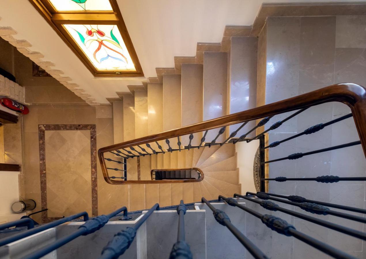 Sirin Han Hotel Old City Istanboel Buitenkant foto